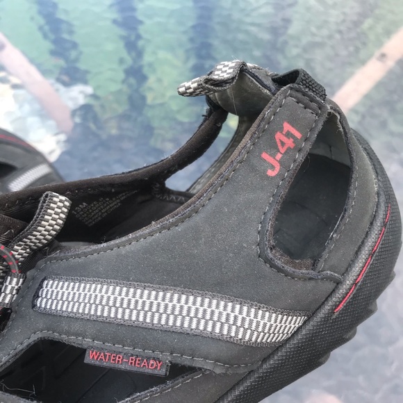 Rugged water shoes - Picture 3 of 6